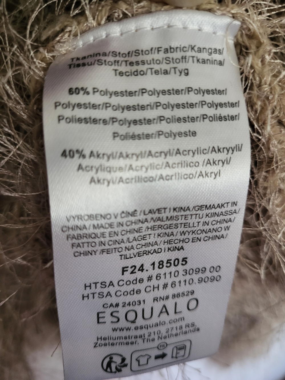 ESQUALO Women's Oversized V-Neck Eyelash Knit Sweater in Beige Size L Shaggy - Picture 8 of 10